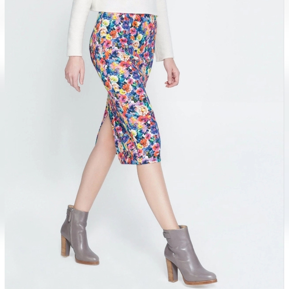 Zara Woman Floral Print Pencil Skirt Blogger Favorite Wildflower Garden Party XS